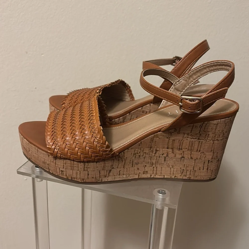 Esprit Brown Leather Sandals with Woven Detail